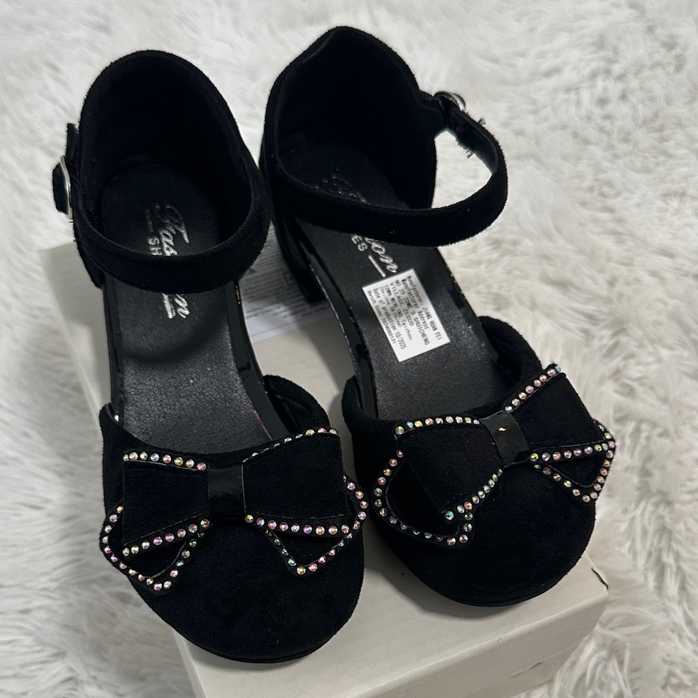 ❤️ NWT Amazon Girl’s Rhinestone Heels Dress Shoes